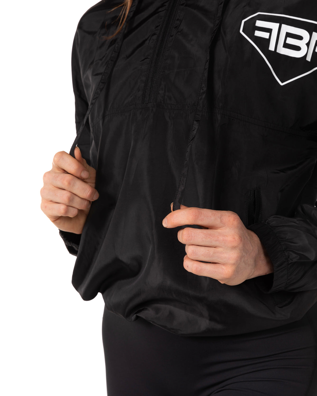 Core Windbreaker - Black