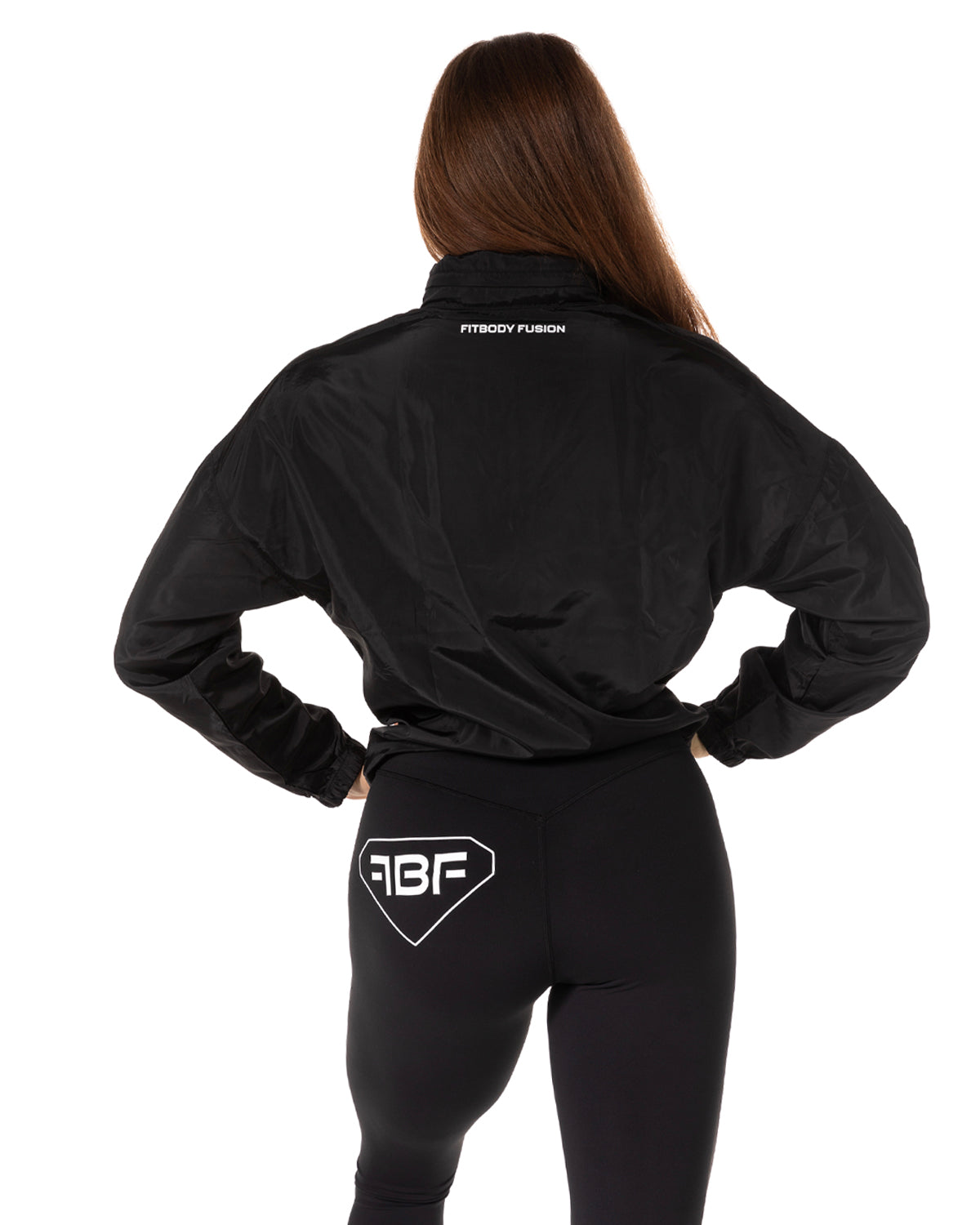 Core Windbreaker - Black
